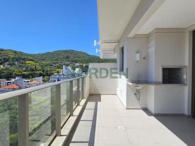 Cobertura, 110m² com 2 quartos, 2 suítes e 2 vagas, D/SPOT SMART LIVING em Florianópolis