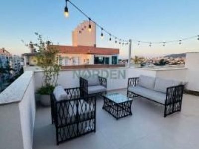 Cobertura, 118m² com 3 quartos, 1 suíte e 1 vaga, San Sebastian em Florianópolis