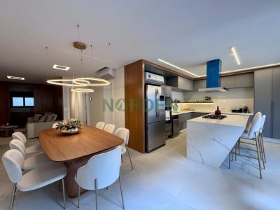 Apartamento, 146m² com 3 quartos, 3 suítes e 2 vagas, Genova Residenza em Florianópolis