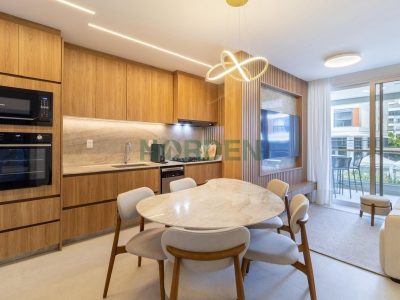 Apartamento, 104m² com 3 quartos, 3 suítes e 2 vagas, Bellini em Florianópolis