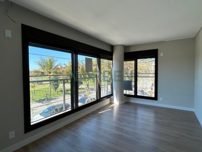 Apartamento, 148m² com 3 quartos, 3 suítes e 2 vagas, Atlantis Residence em Florianópolis