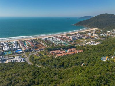 Cobertura, 100m² com 2 quartos e 1 vaga, B7 Essence em Florianópolis