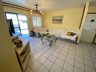 Apartamento, 198m² com 2 quartos, 1 suíte e 2 vagas no bairro Ingleses Centro em Florianópolis