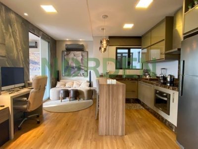 Apartamento, 52m² com 1 quarto, 1 suíte e 2 vagas, Sapphire em Florianópolis