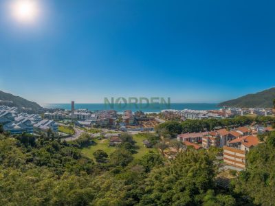 Loft, 42m² com 1 quarto e 1 vaga, B7 Essence em Florianópolis