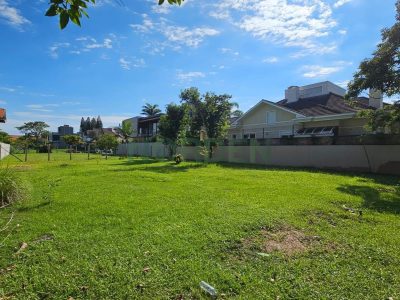 Lote/Terreno, 600m² no bairro Jurerê Internacional em Florianópolis