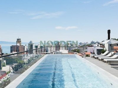 Loft, 81m² com 1 quarto e 1 vaga no bairro Centro em Florianópolis