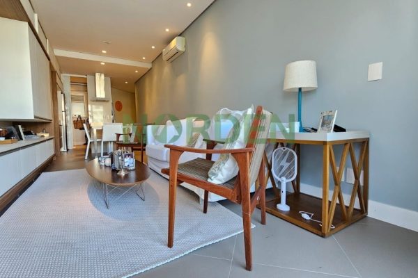 Apartamento, 111m² com 3 quartos, 1 suíte e 2 vagas, Jay Luxury Home Design em Florianópolis