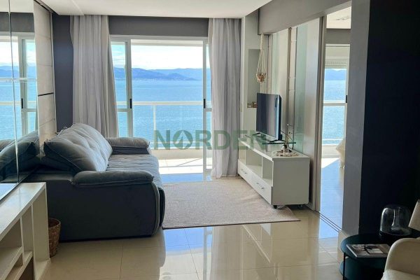 Apartamento, 167m² com 3 quartos, 2 suítes e 2 vagas, Orlando Odílio Köerich em Florianópolis
