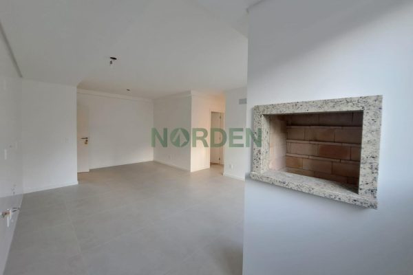 Apartamento, 67m² com 2 quartos, 1 suíte e 1 vaga, Coqueiros 148 em Florianópolis