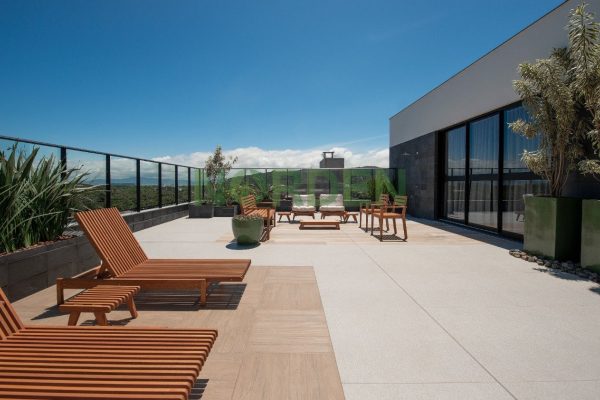 Apartamento, 66m² com 2 quartos, 1 suíte e 2 vagas, Epic Residence em Florianópolis