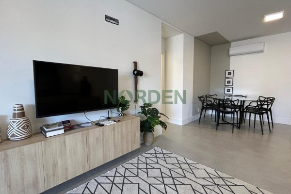 Apartamento, 116m² com 3 quartos, 3 suítes e 2 vagas, Ângeli em Florianópolis