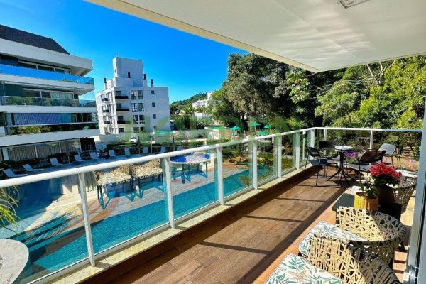 Apartamento, 220m² com 3 quartos, 3 suítes e 2 vagas, Città Life Residence em Florianópolis