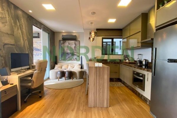 Apartamento, 52m² com 1 quarto, 1 suíte e 2 vagas, Sapphire em Florianópolis