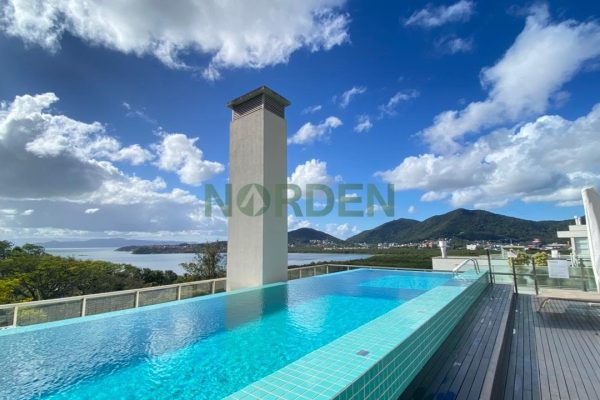Apartamento, 120m² com 2 quartos, 2 suítes e 2 vagas, Residencial San Martin em Florianópolis