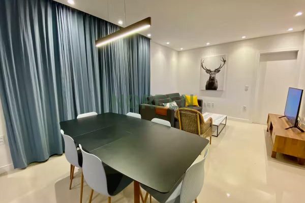 Apartamento, 89m² com 3 quartos, 2 suítes e 2 vagas no bairro Jurerê em Florianópolis