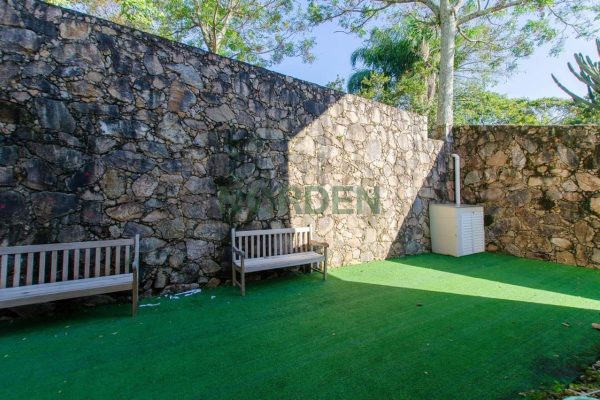 Casa, 448m² com 5 quartos, 4 suítes e 8 vagas, Residencial Riviera em Florianópolis