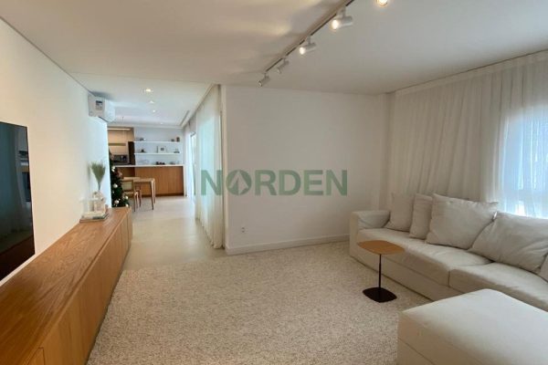 Apartamento, 273m² com 3 quartos, 3 suítes e 2 vagas, Águas do Norte em Florianópolis