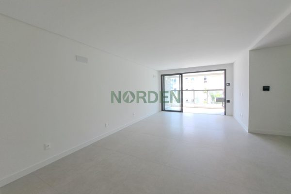 Apartamento, 120m² com 3 quartos, 3 suítes e 2 vagas, Santorini em Florianópolis