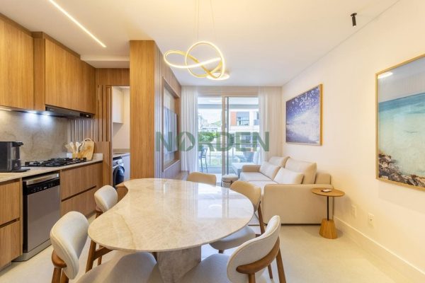 Apartamento, 104m² com 3 quartos, 3 suítes e 2 vagas, Bellini em Florianópolis