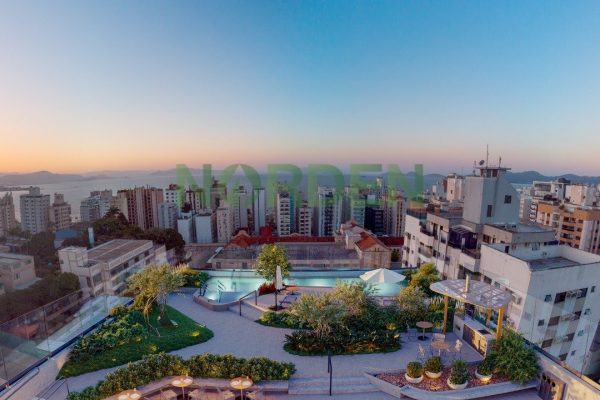 Apartamento, 140m², 3 suítes e 2 vagas, D/yard em Florianópolis
