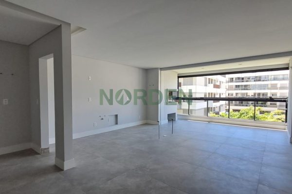 Apartamento, 127m² com 3 quartos, 3 suítes e 2 vagas, Luxury Concept em Florianópolis